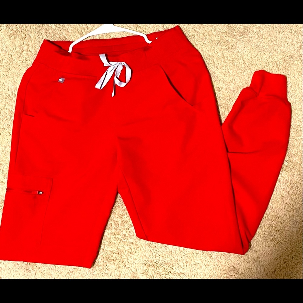 FIGS Red Zamora XS Regular Scrub pants